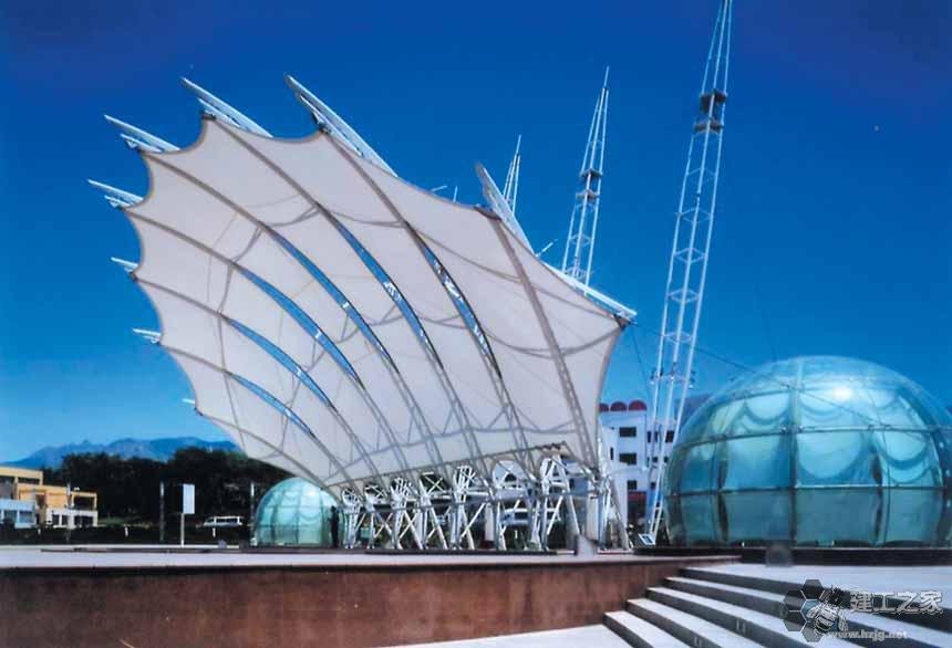 渝中车棚膜结构网架